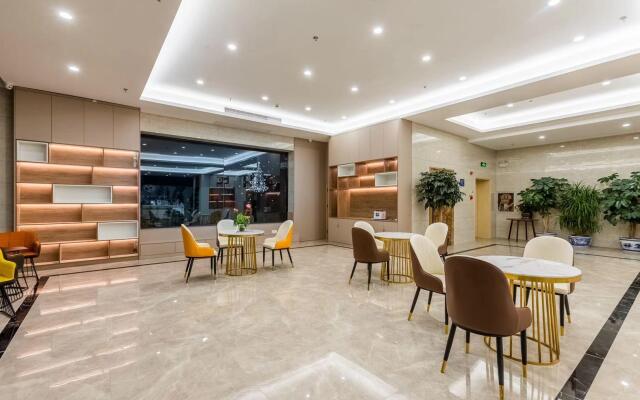 Starway Hotel Yancheng Dafeng Huanghai Xi Road