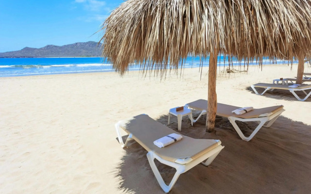 Courtyard By Marriott Mazatlan Beach Resort