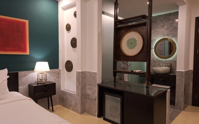 The Interlude Boutique Villa – Guest Rooms – Da Nang