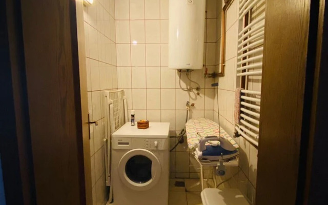 Den Hostel