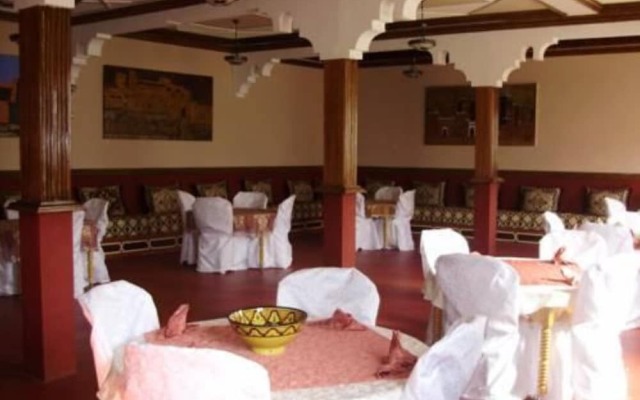 Hotel Anguelz Ouahsous
