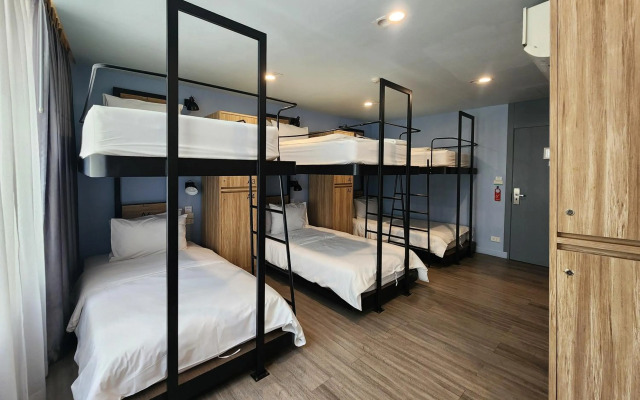 Simply Sleep Hostel