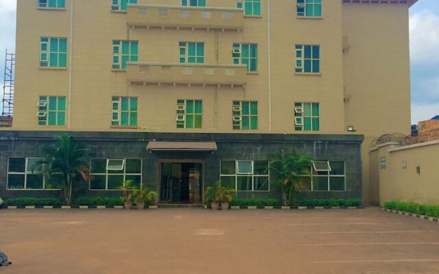 Hearts Hotel