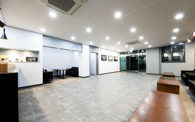 Jeju Ocean Blue Hotel