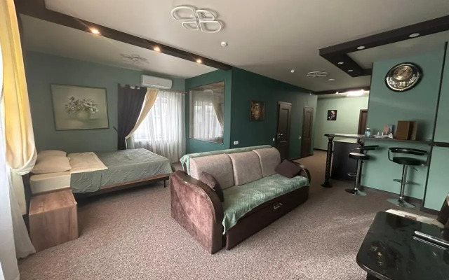 Отель на Каслинской