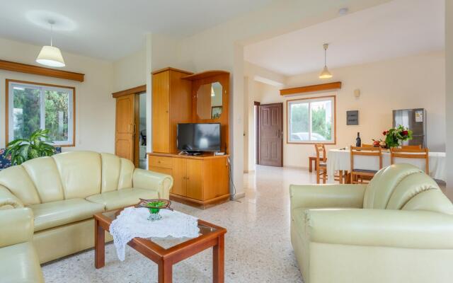 Argaka Sun Villa Tria Large Private Pool Walk to Beach Sea Views A C Wifi - 3271