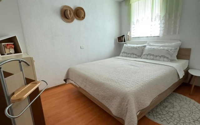 Cozy Holiday Apartment