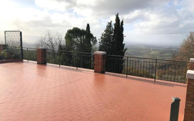 Appartamento con vista sulle colline Toscane