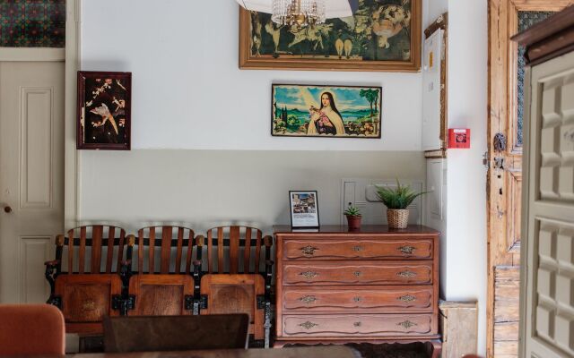The Indy House
