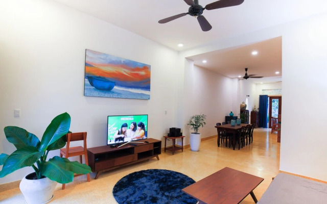 An Bang Beach Side Boutique Homes & Villa