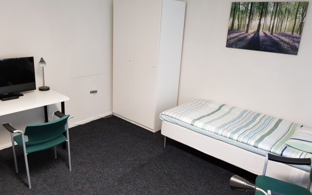 Hotel & Hostel 4 U