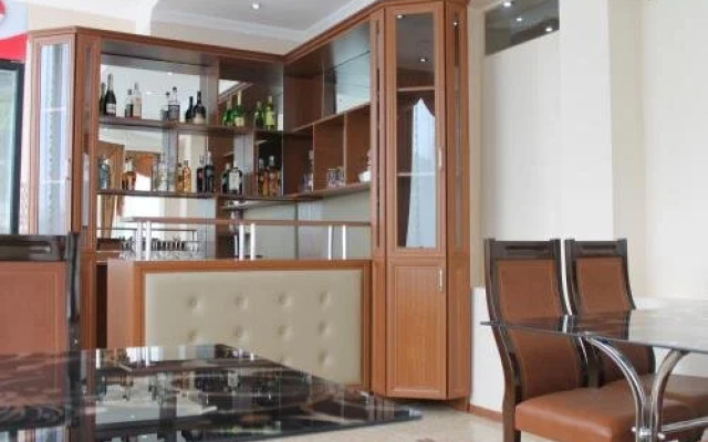 Hotel Jachvis Khidi