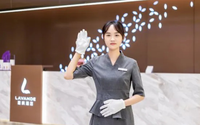 Laifeng Hotel (Zhongshan Xiaolan Light Rail Station Branch)