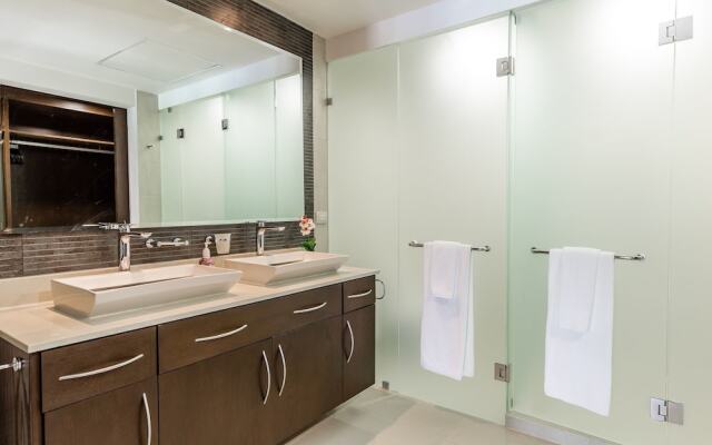 Casa Nerea With Private Pool 2 Bedroom Condo by RedAwning