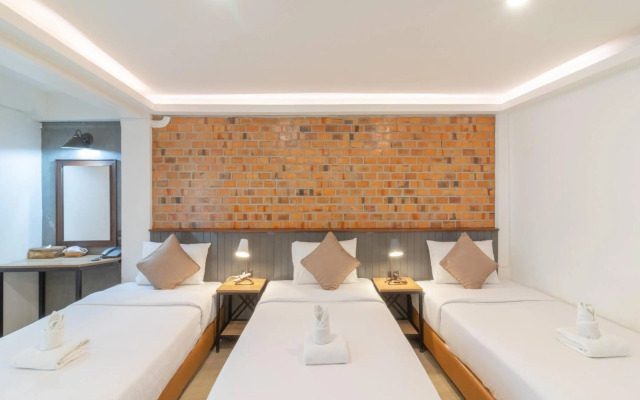 The Old City Wall Inn