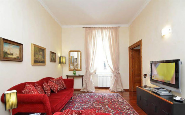 Rental In Rome Red & White Apartment