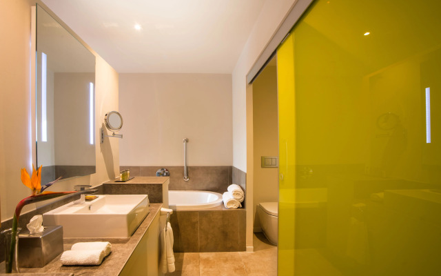 Higueron Hotel Malaga, Curio Collection by Hilton