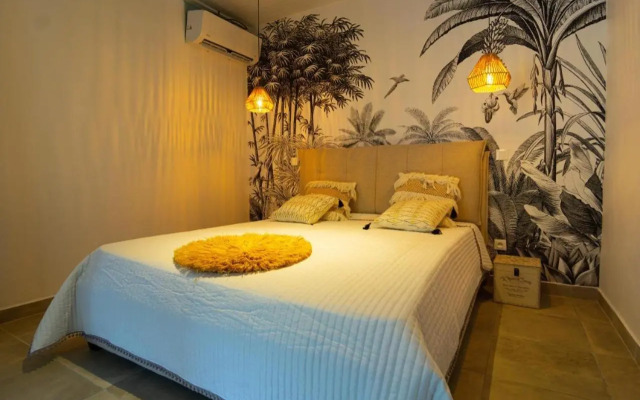 Résidence ZEN & CALM immense HAUT DE VILLA F4 avec piscine