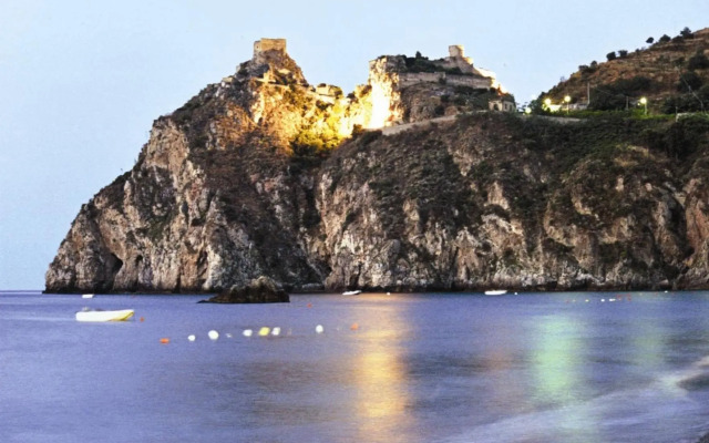 Hotel Marabel