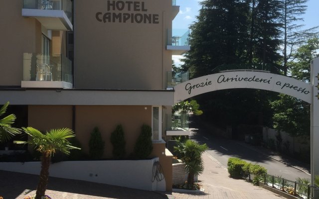 Hotel Campione