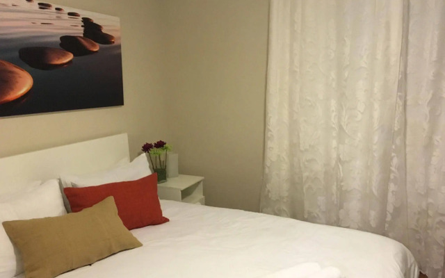 Nomi Suites