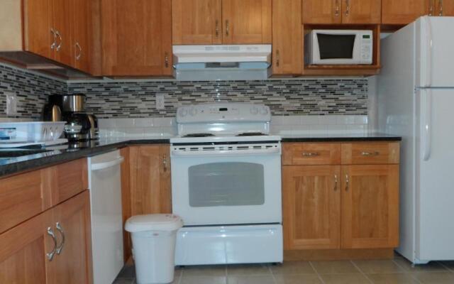 Cherry Tree Inn Victoria