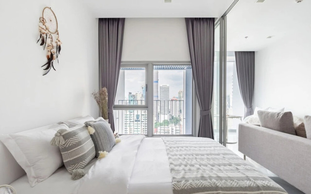 Hyde Sukhumvit 11 By Favstay