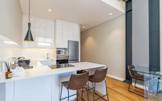 The Docklands Luxury Apartments