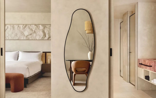 Mondrian Gold Coast