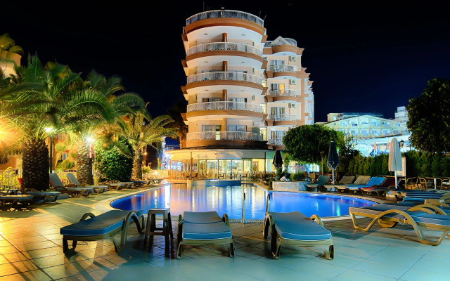 Romance Beach Hotel