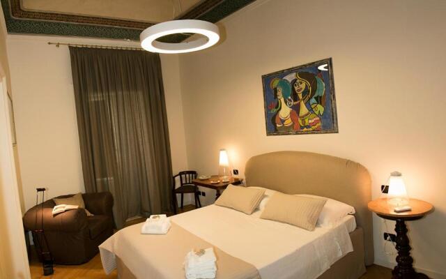 Alagona House