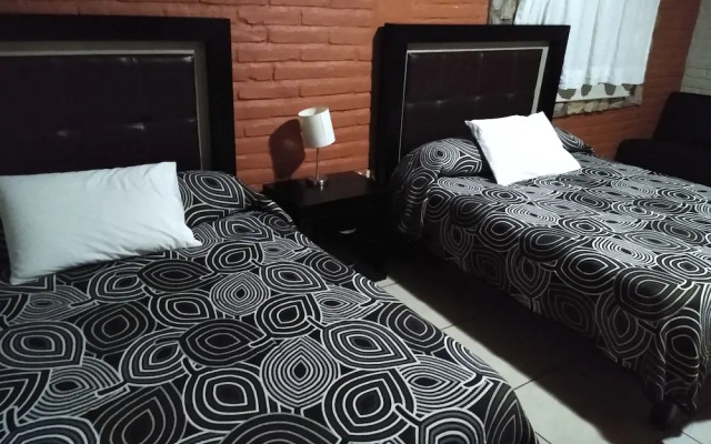 Hotel Hacienda Coyotes