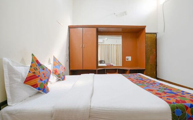 Fabhotel Girija