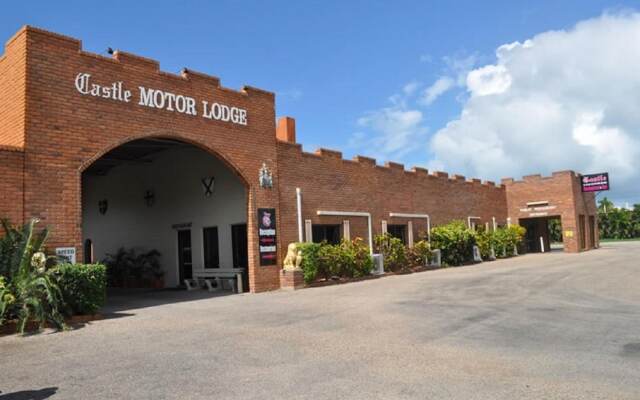 Castle Motor Lodge