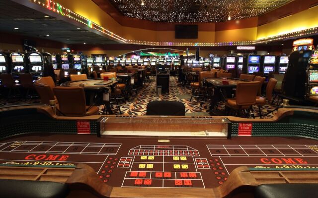 WinnaVegas Casino & Resort