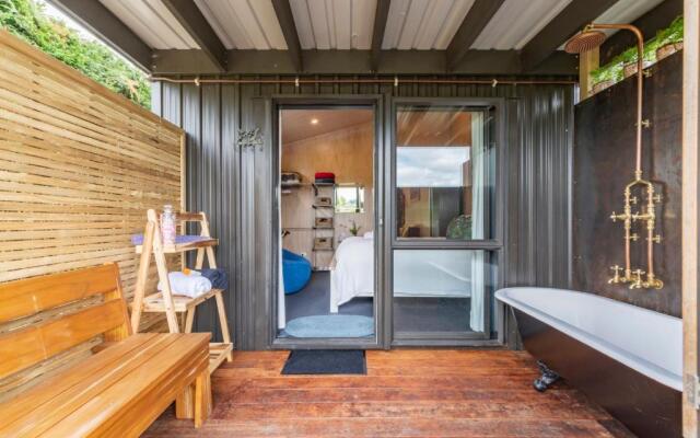 The Barn - Karaka Farm Stay