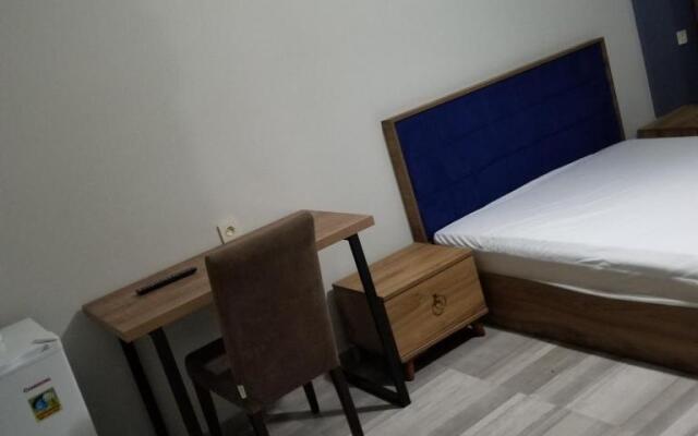 Midia Guest House