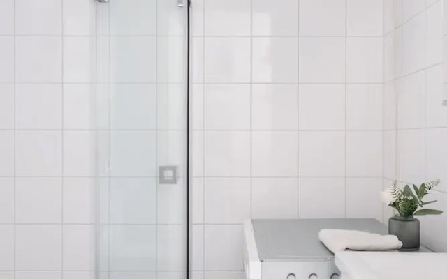 Renovated Top Floor Studio in Kallio