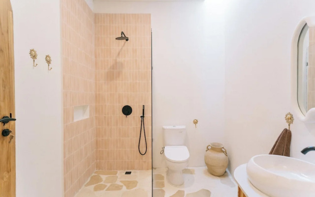 Trendy Boho 3BR Cozy Living 5min to La Brisa