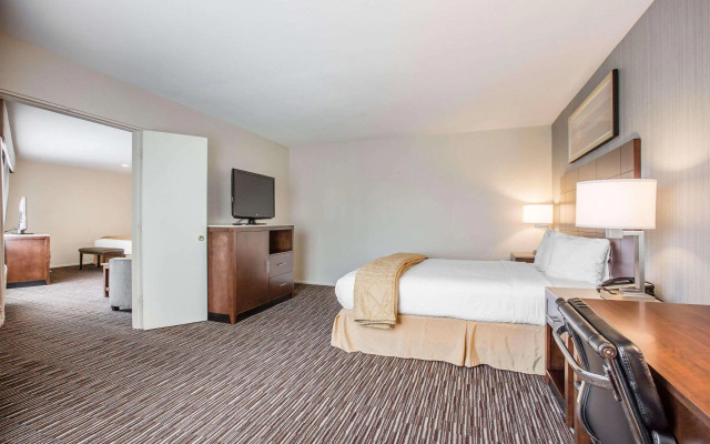 Quality Inn & Suites Hermosa Beach