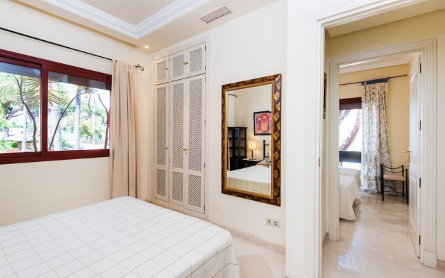 RentAndHomes Marbella Luxury Beach