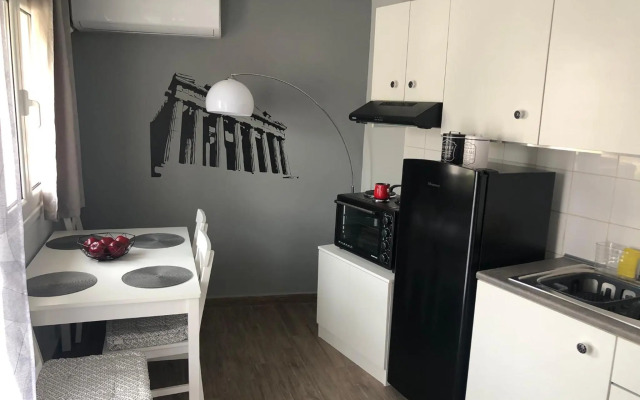 Cozy studio apartment in the heart of Athens