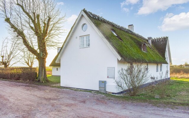 Amazing Home in Staffanstorp With Wifi and 8 Bedrooms