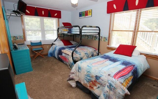 Sea Sisters - 4 Br Home