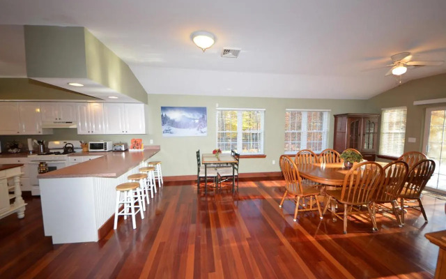 Mt. Maplewood Split Chalet