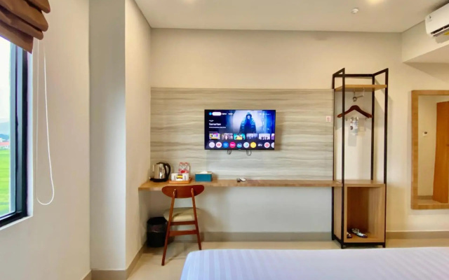 Front One Hotel Gombong – Guest Rooms – Kebumen