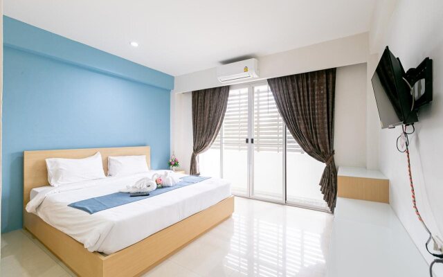 Ruan Plaisoi Apartment