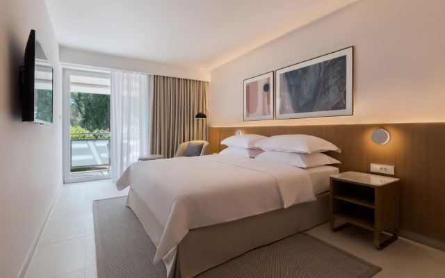 Bluesun Hotel Elaphusa