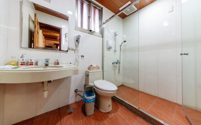 Kingsland 79 Bed and Breakfasts