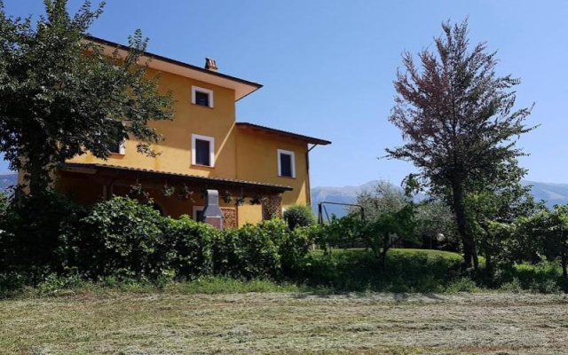 Viale Dei Ciliegi